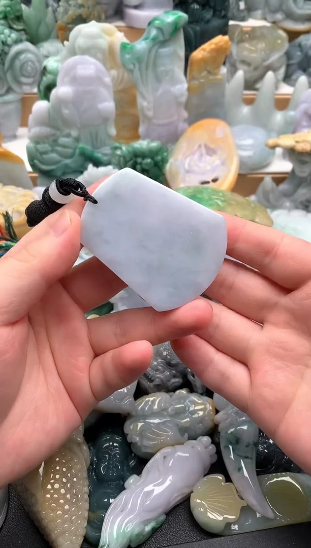 吊坠(不含链)未镶嵌翡翠1