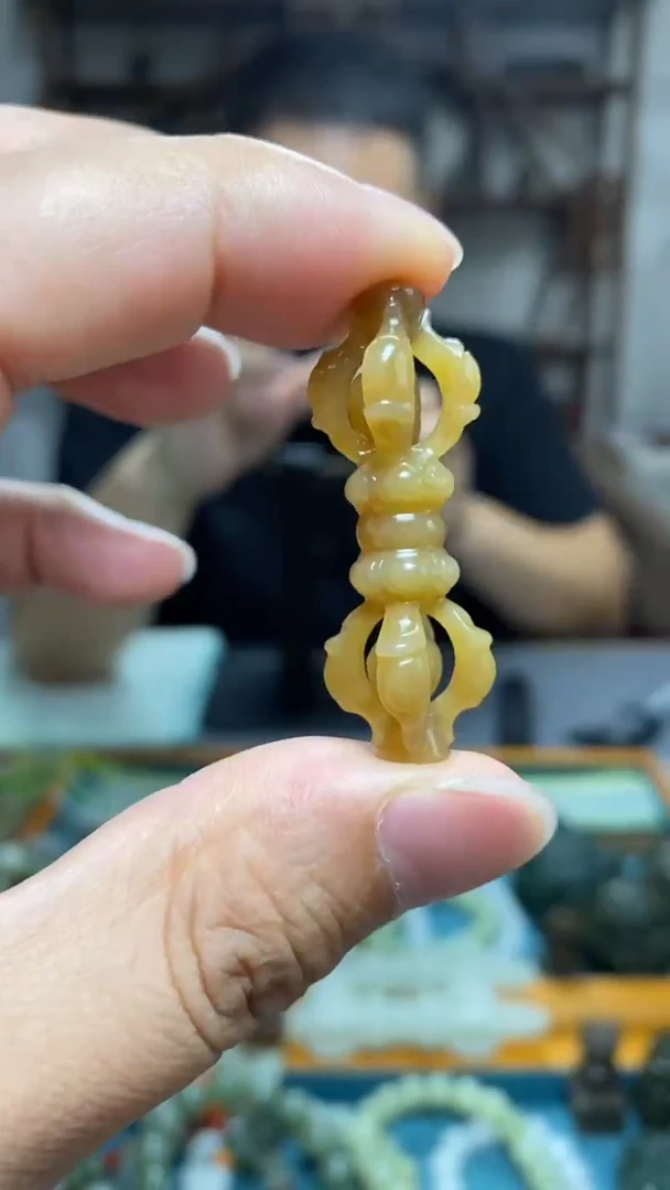 和田玉未镶嵌颈饰43