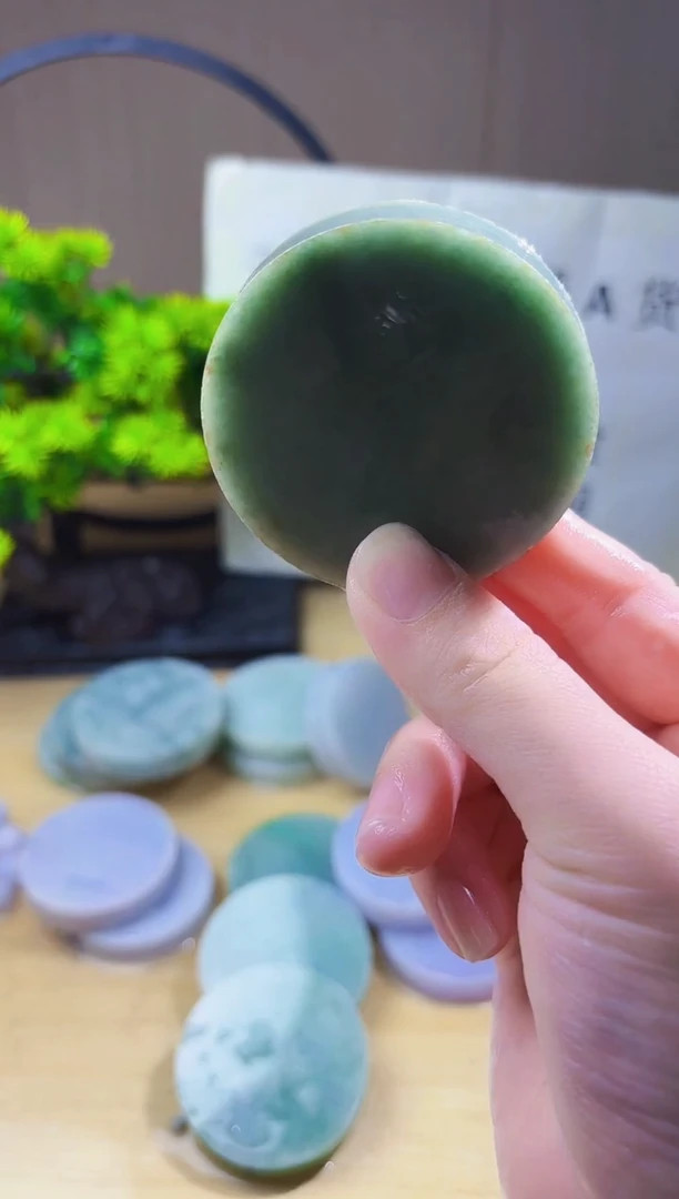 颈饰未镶嵌翡翠翡翠A货 丹682