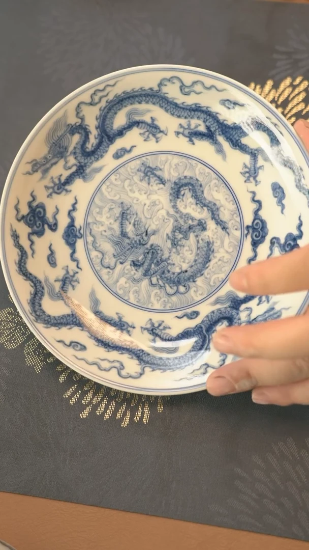 垂虹慕古三龙纹淡海水壶承