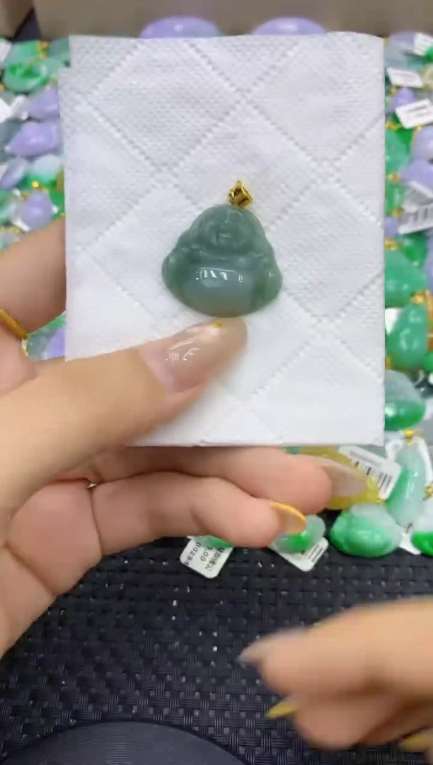 颈饰未镶嵌翡翠天然缅甸翡翠A货