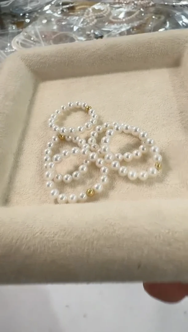 戒指18K金镶嵌淡水珍珠3-4mm（发一个）