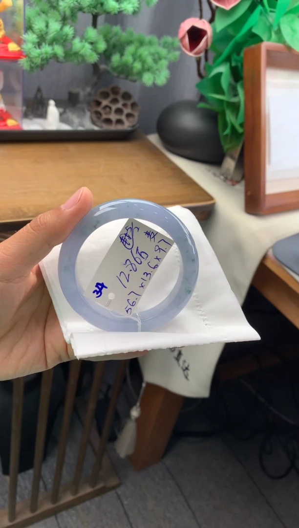 【闪购商品】翡翠手镯未镶嵌手镯