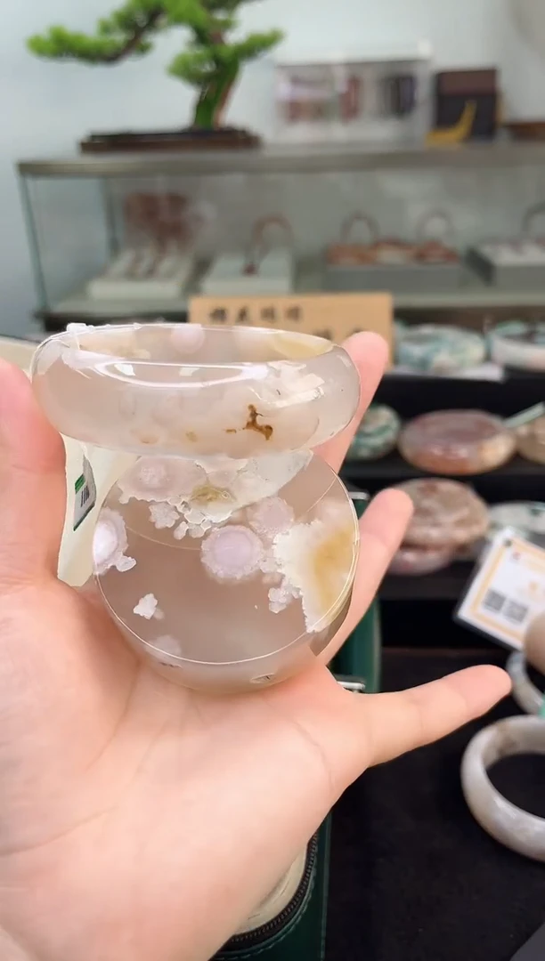未镶嵌手镯石英质玉55圈口（赠品镯心）36321721