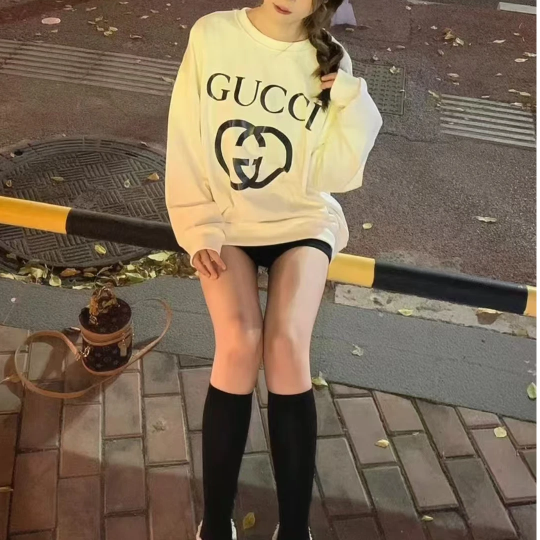 全新未使用 GUCCI/古驰 LOGO圆领长袖卫衣 米色/M