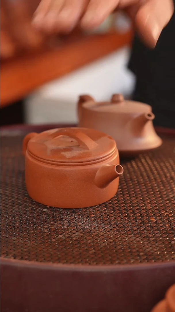 茶壶紫砂红清水 汉瓦