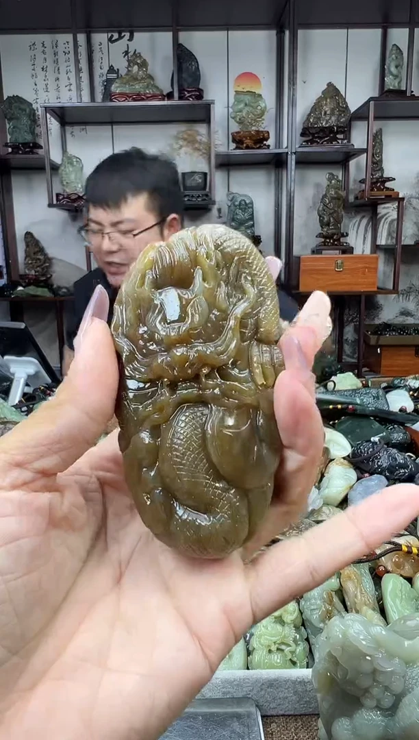 未镶嵌和田玉把件1