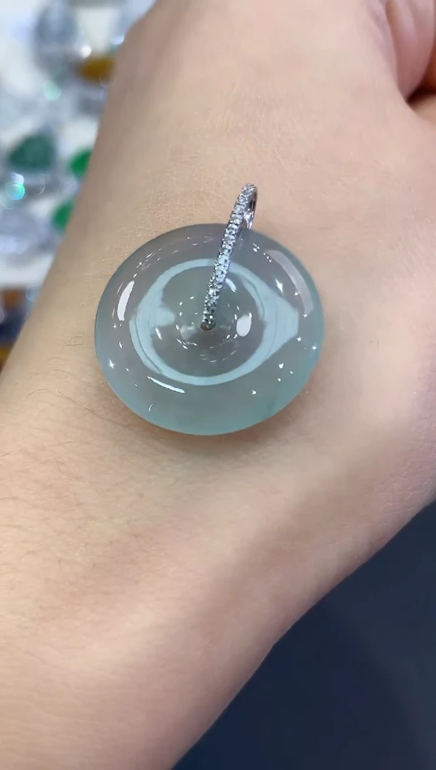 吊坠(不含链)18K金镶嵌翡翠B16