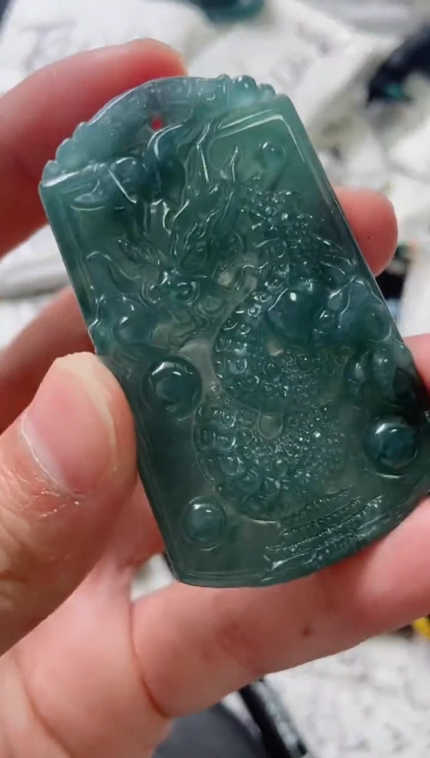 颈饰未镶嵌翡翠8