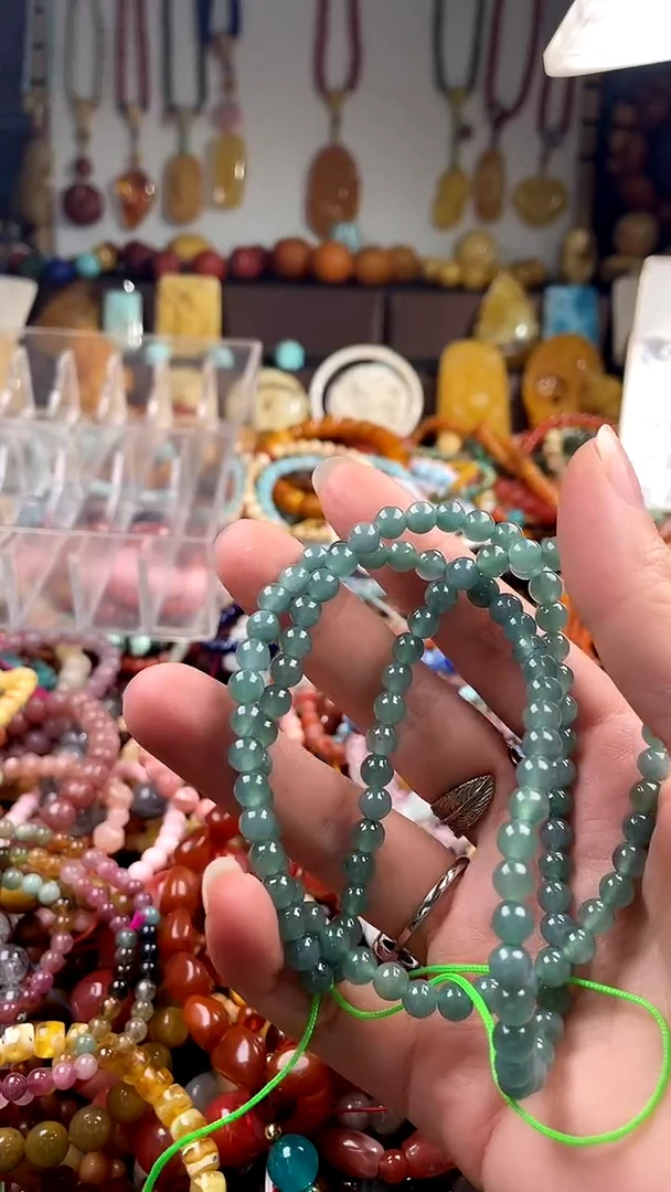 未镶嵌手链翡翠国**安一物一件）166050