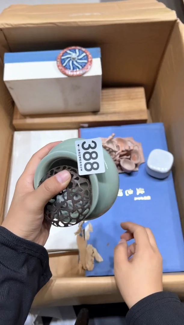 瓷片阿*?388.。。。。、