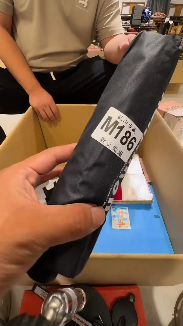 哈****塔乱山古美術M186