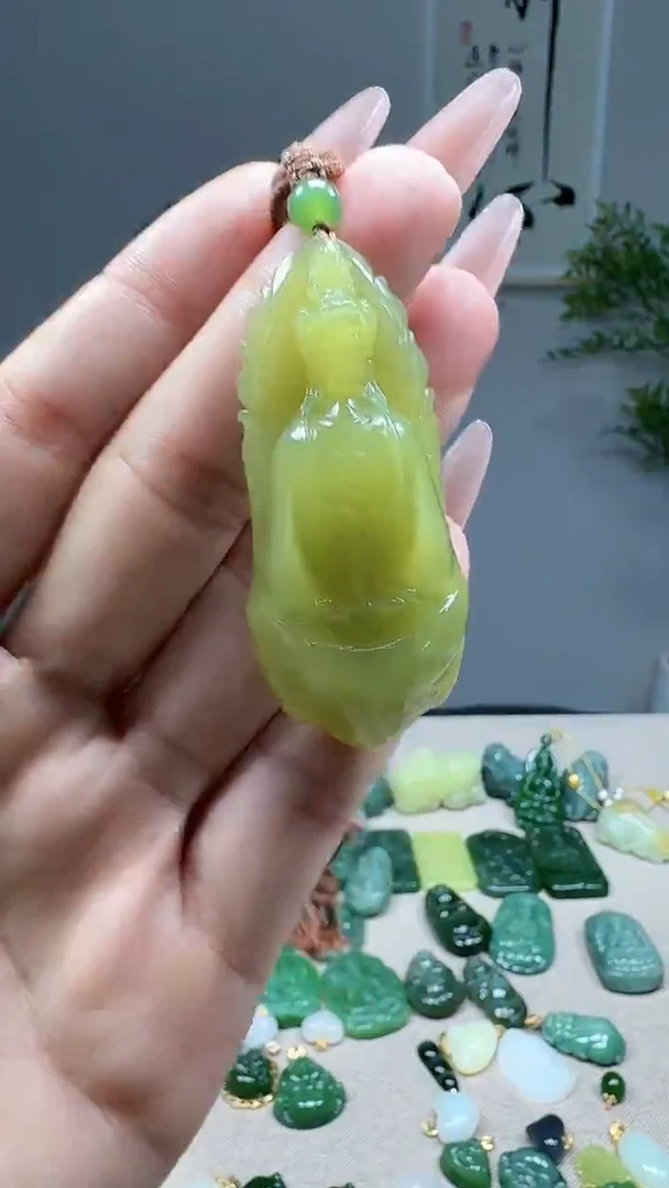 未镶嵌和田玉挂件1