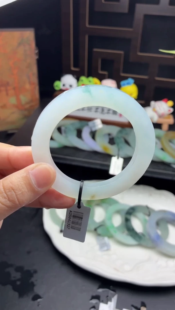 未镶嵌手镯定制翡翠冰冰胶胶特色冰飘花美美镯50-56-51