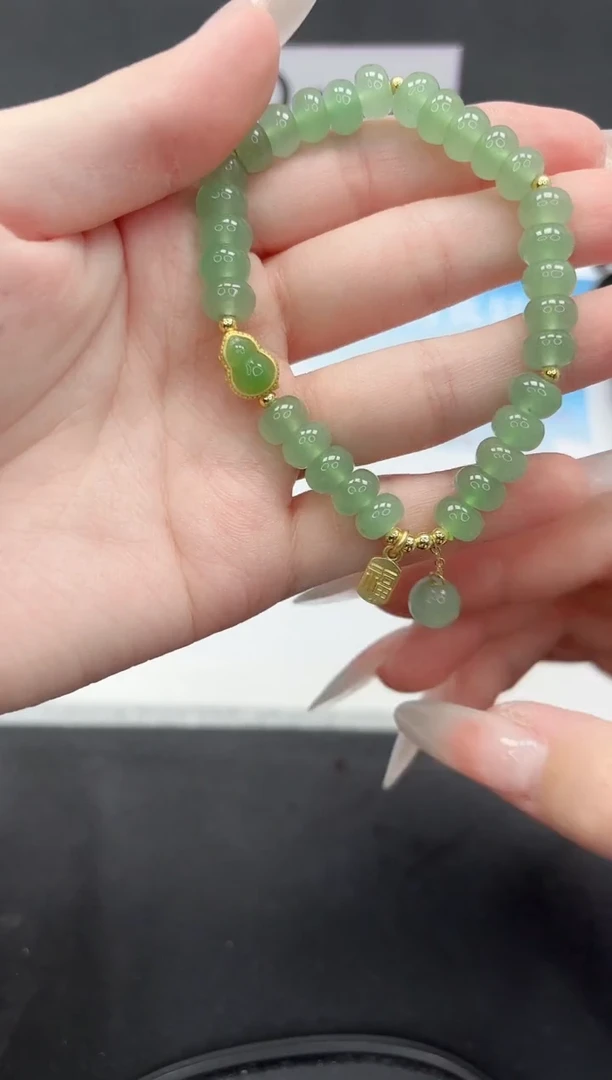 未镶嵌手镯石英质玉1111