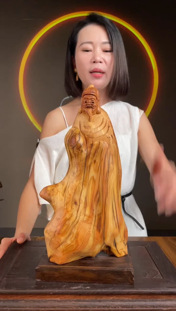 柏木（崖柏）手工摆件,先抢先得! 编号:56