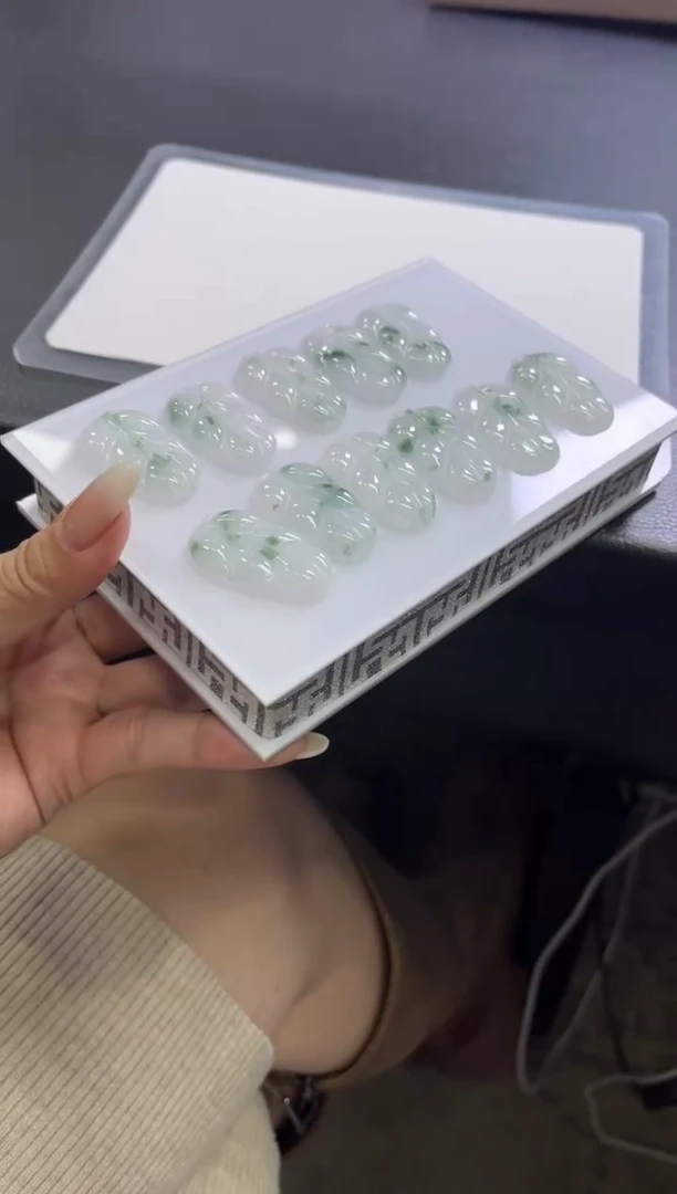 颈饰未镶嵌翡翠k316/多样性发一件/配绳子