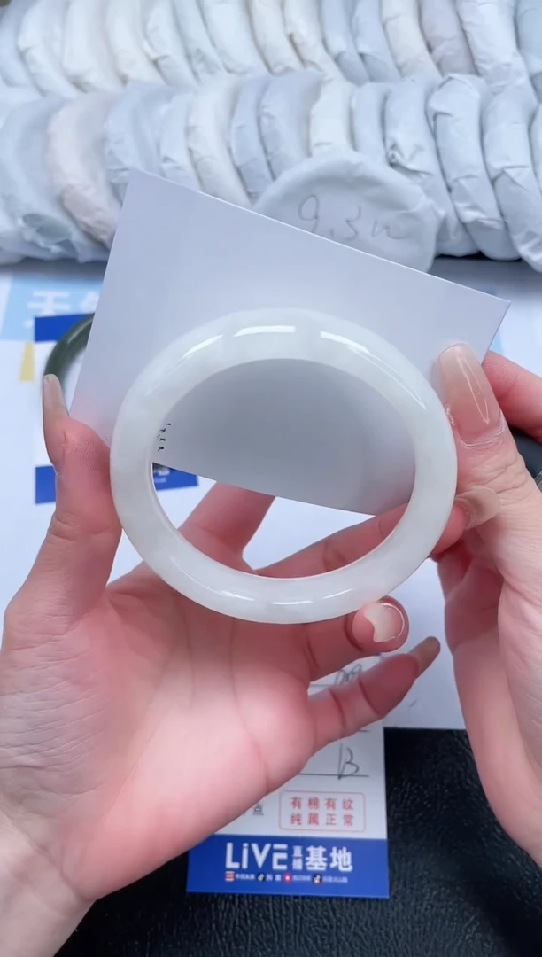 【闪购商品】和田玉手镯未镶嵌T209-63