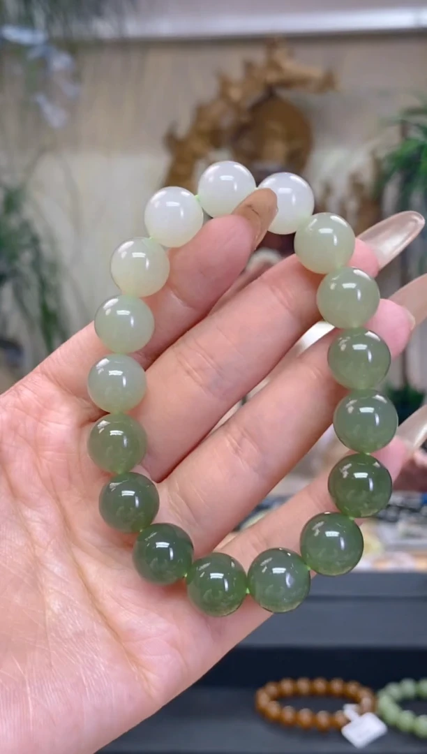 未镶嵌手串和田玉卡12