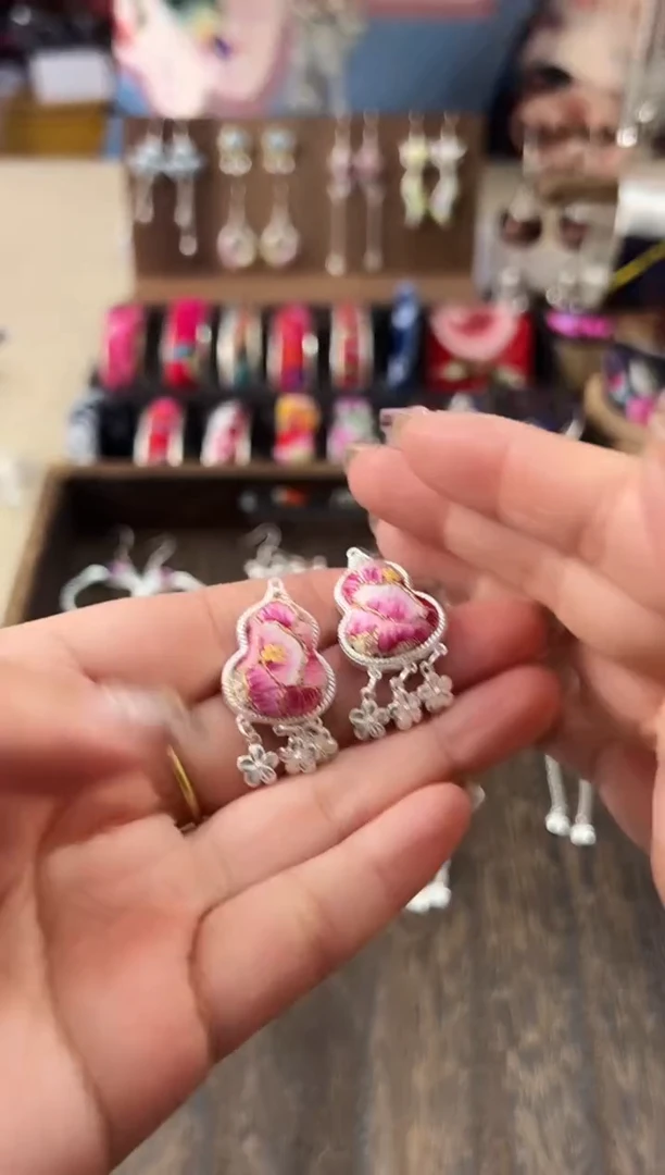 【闪购商品】织绣民族风老绣饰品523