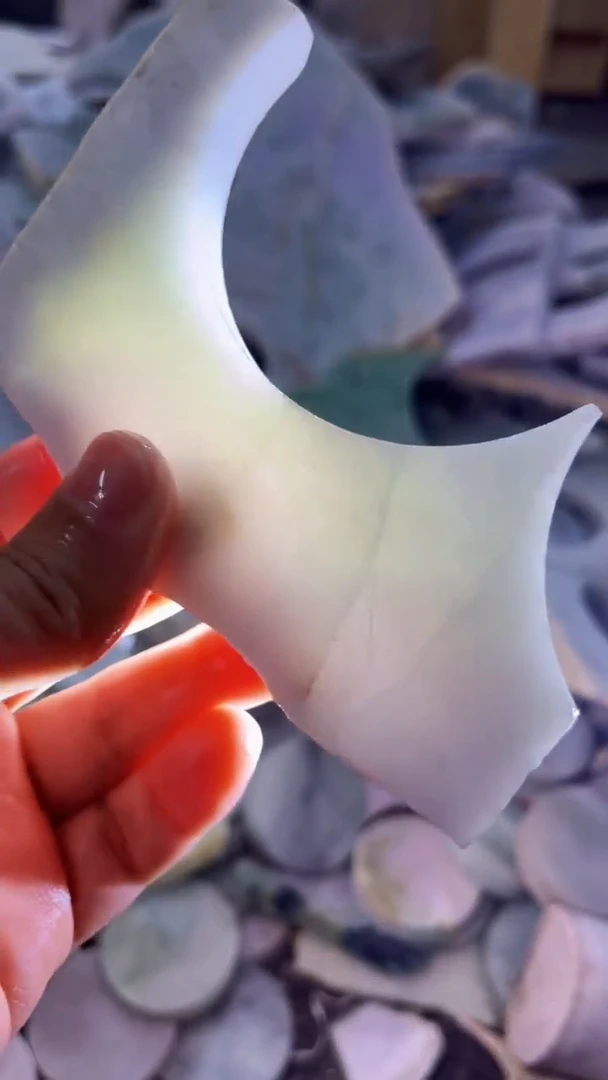 【闪购商品】翡翠挂件未镶嵌A货康壹218