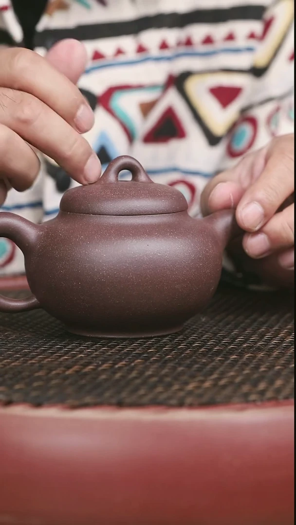 茶壶紫砂12号高砂老紫泥祥圆320CC微微暇