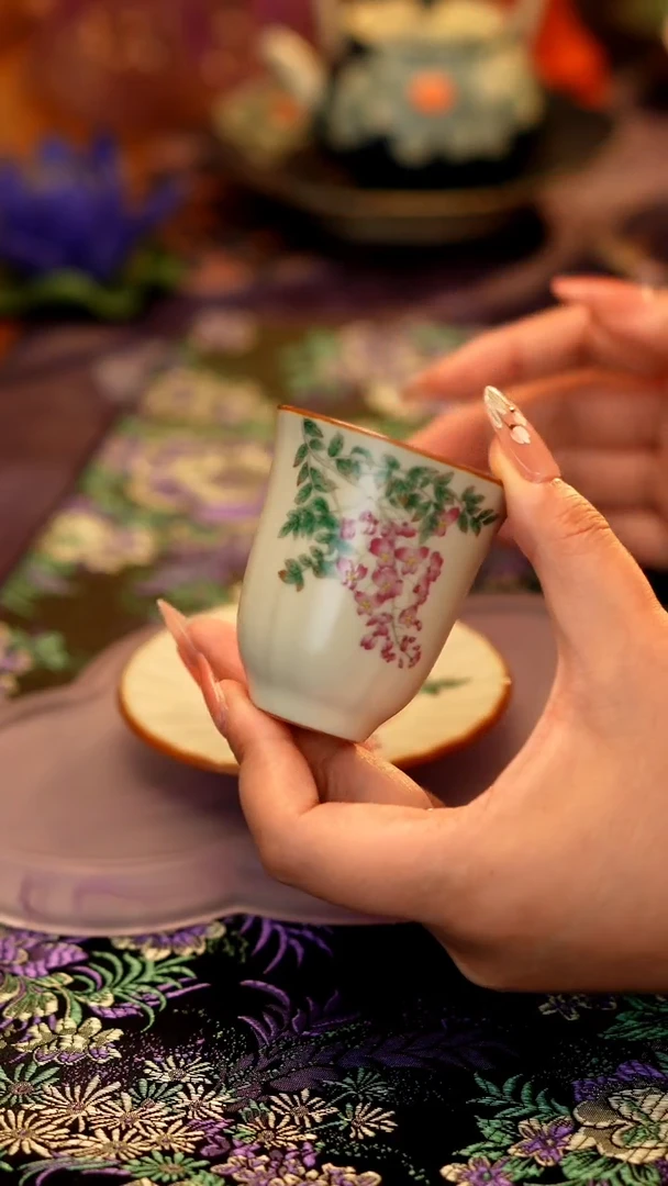 紫藤花闻香杯········