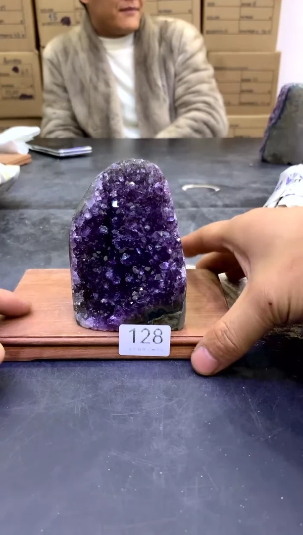 【闪购商品】紫晶摆件未镶嵌天然紫水晶摆件128