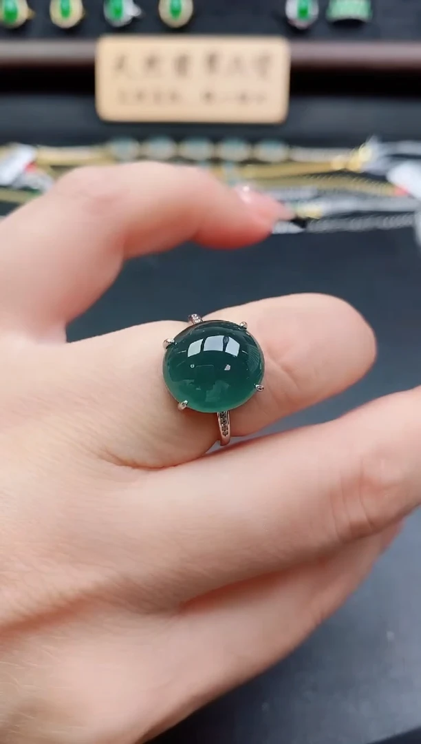 银S925镶嵌戒指翡翠1
