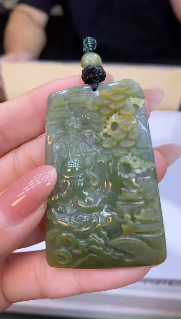 颈饰未镶嵌翡翠40885