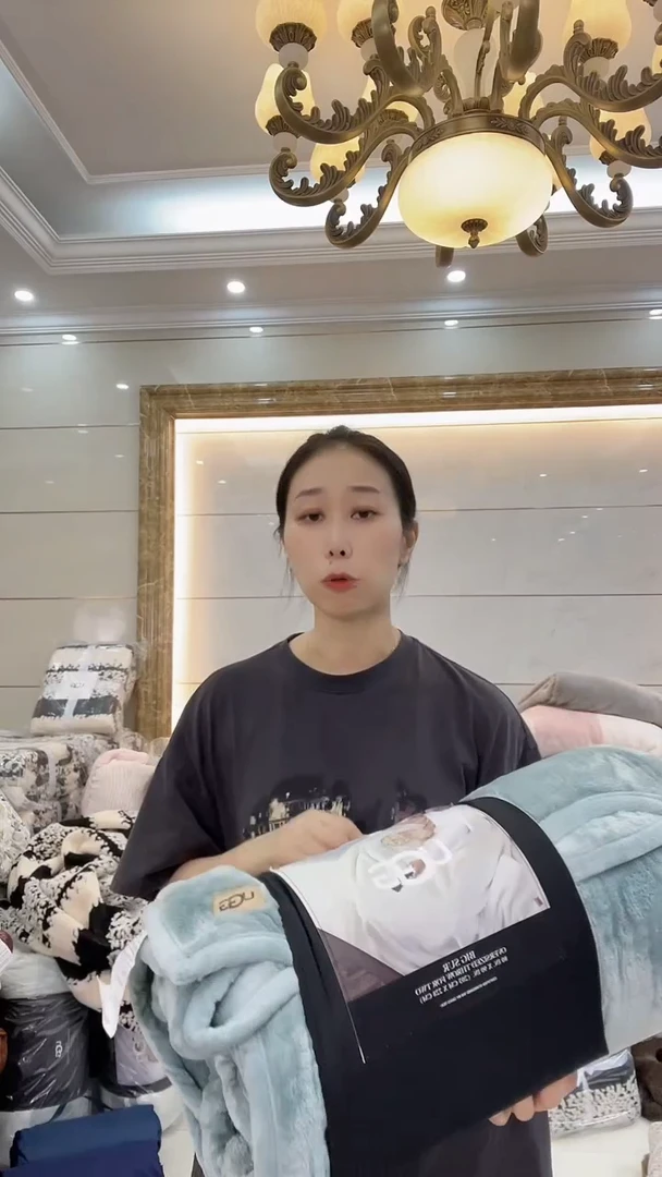 水貂毛200*230大GG雾霾蓝
