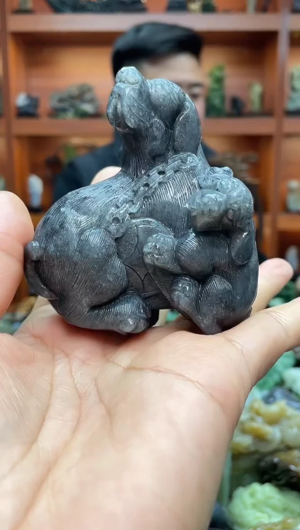 未镶嵌和田玉摆件1