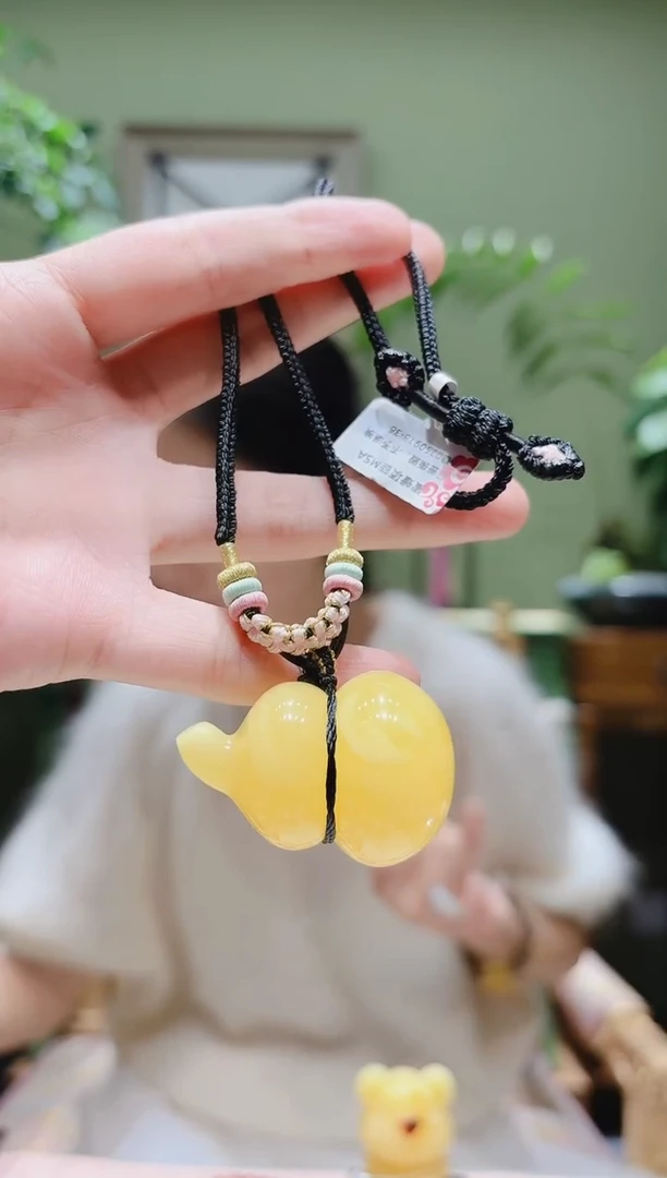 裸石琥珀未镶嵌蜜蜡吊坠MSApp