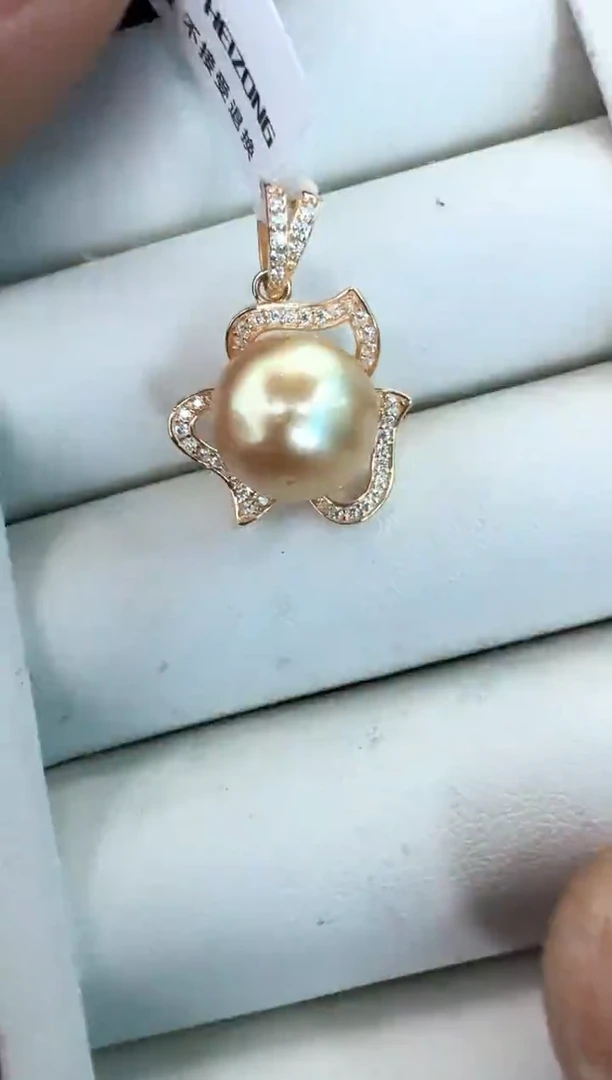 【闪购商品】海水珍珠颈饰银S925镶嵌吊坠