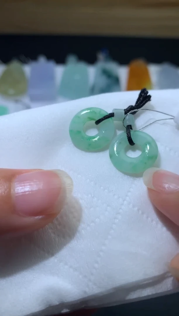 【闪购商品】定制翡翠未镶嵌毛货