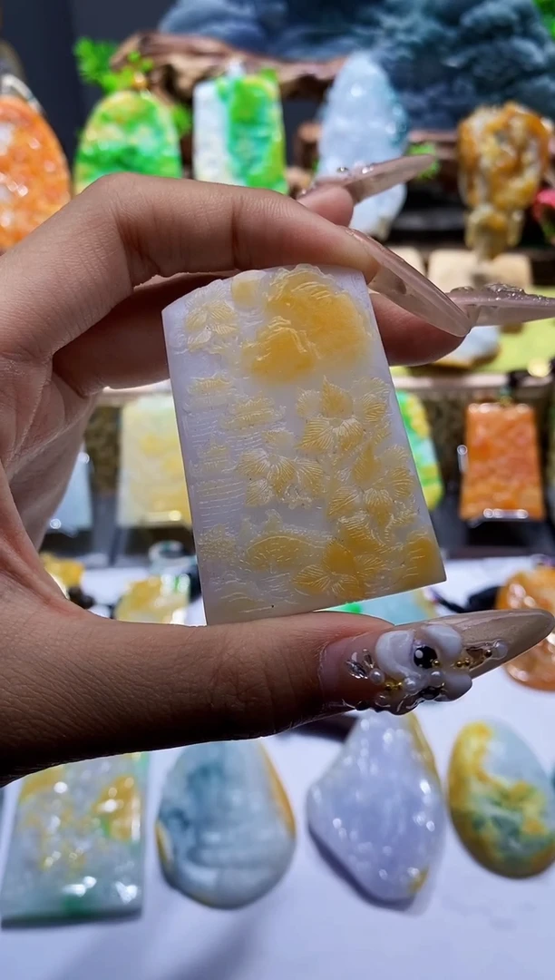 【闪购商品】定制翡翠未镶嵌翡翠A货