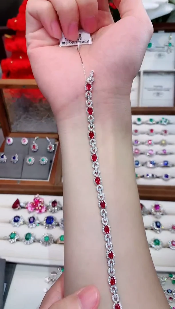 铂Pt950镶嵌手链红宝石3.32ct/天然宝石/七天无理由