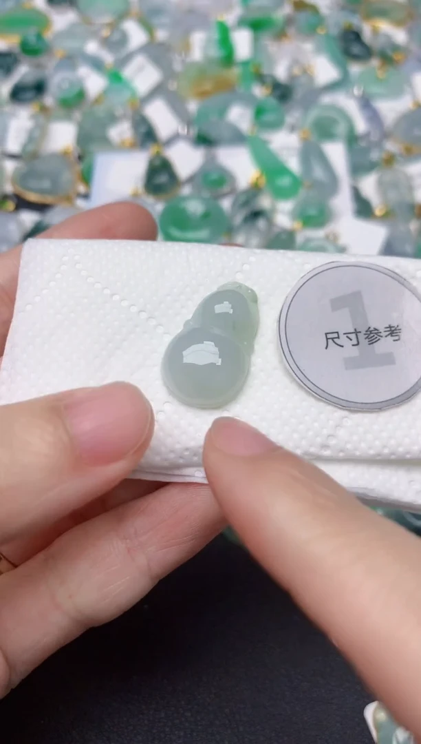 颈饰未镶嵌翡翠天然缅甸A货翡翠