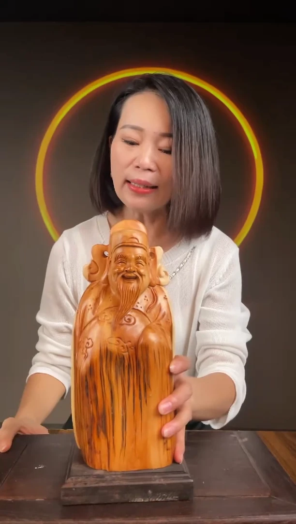 柏木（崖柏）手工摆件,先抢先得! 编号:141