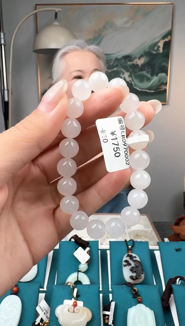 颈饰未镶嵌和田玉10 手串  LR