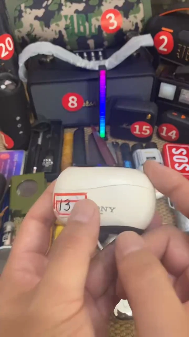瓷片闪购商品 如图所示