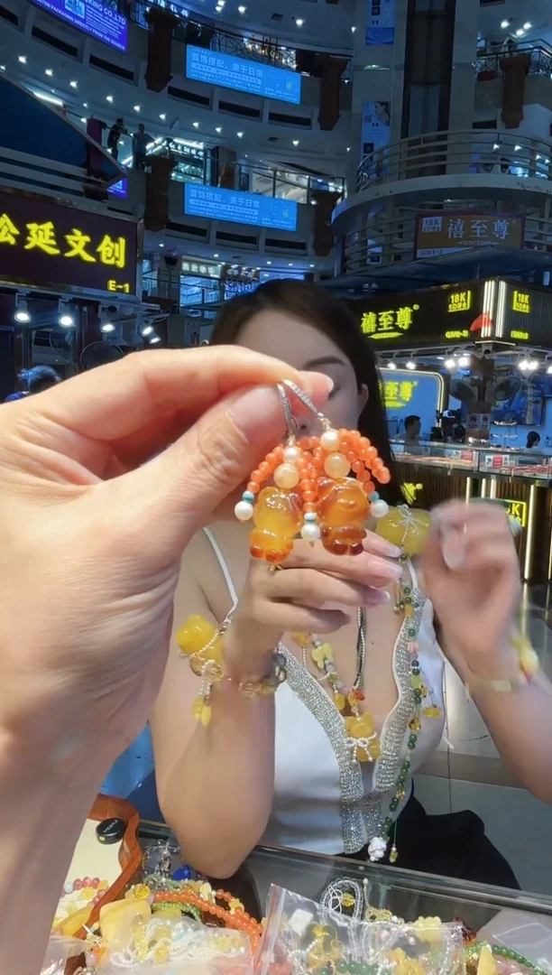琥珀未镶嵌耳饰【多样性发一】