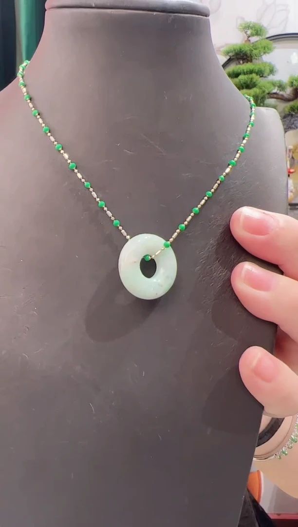 翡翠银S925镶嵌项链8888888888