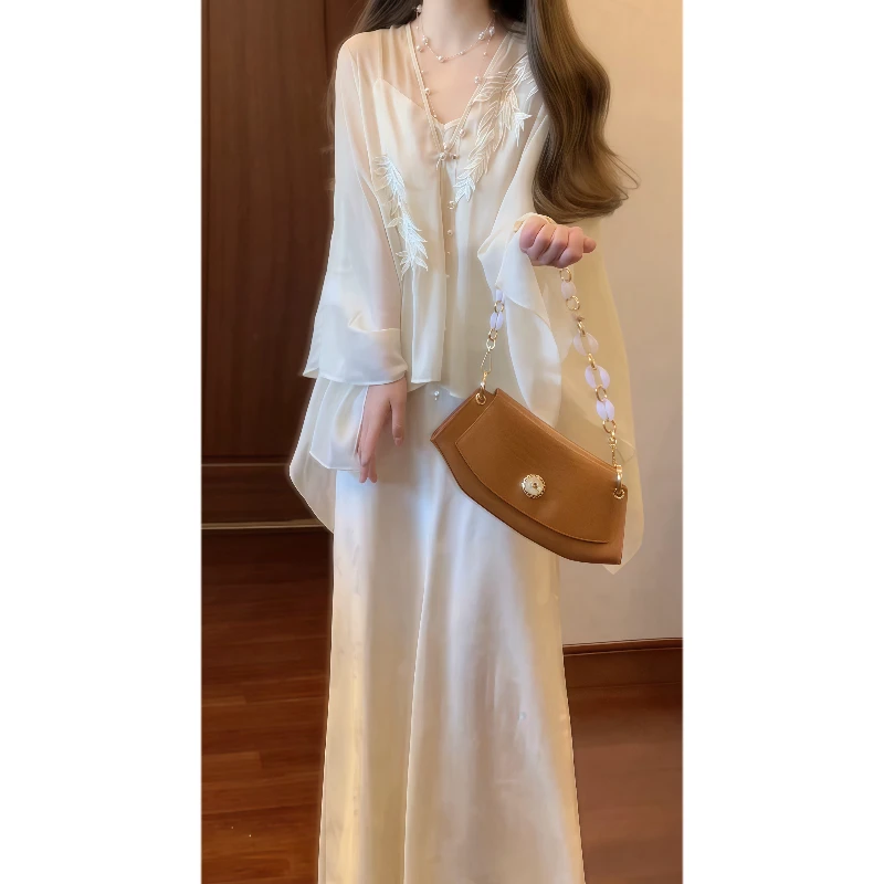 新中式高级气质清冷感松弛感穿搭刺绣外披+吊带连衣裙两件套9168
