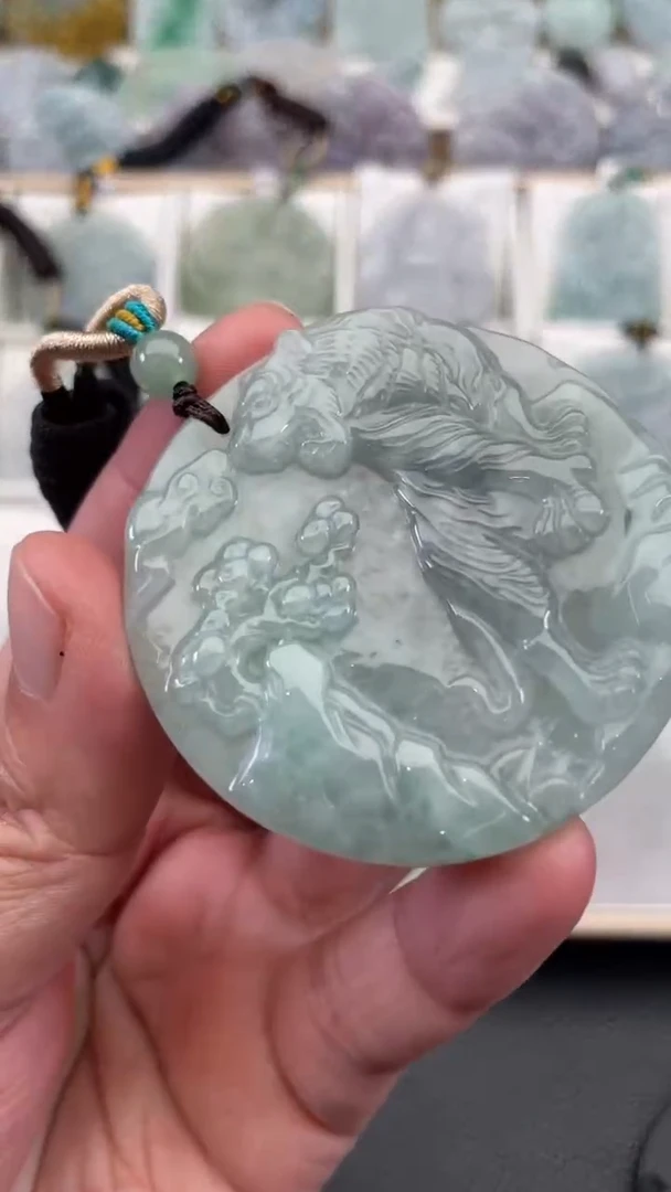 颈饰未镶嵌翡翠天然缅甸翡翠A货141