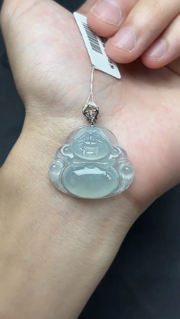 颈饰18K金镶嵌翡翠佛公