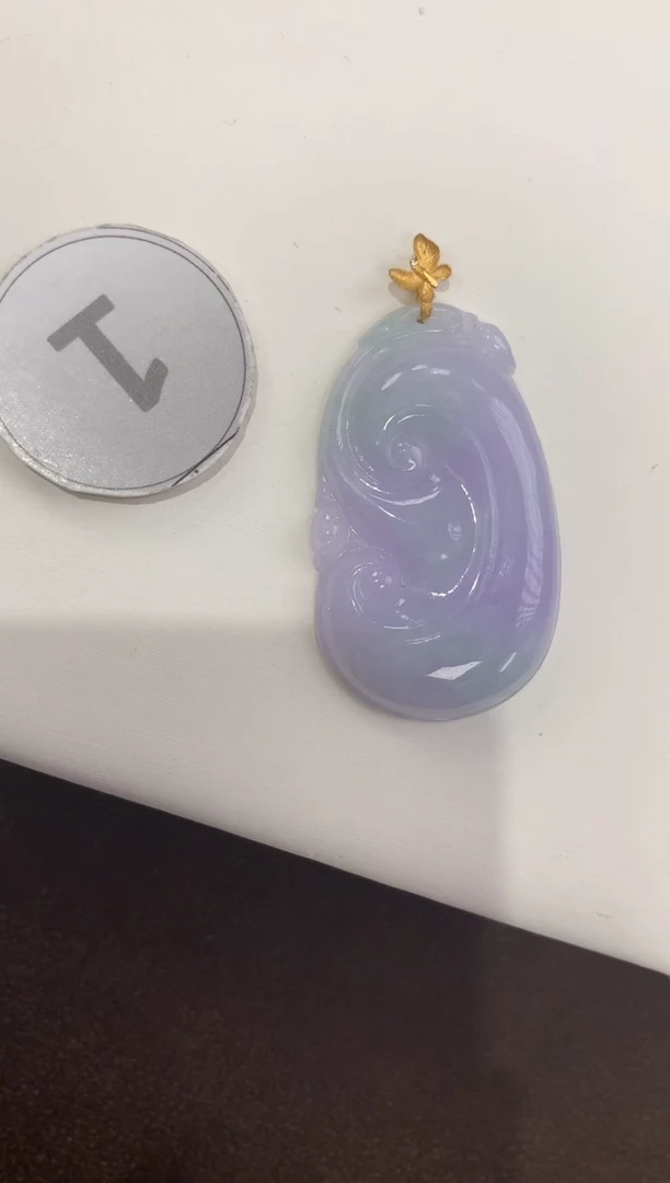 颈饰18K金镶嵌翡翠天然缅甸a货翡翠