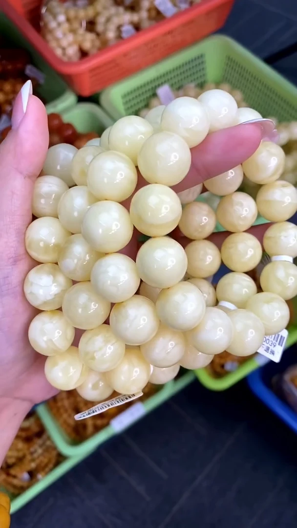 裸石琥珀未镶嵌12/3多样性发其一7