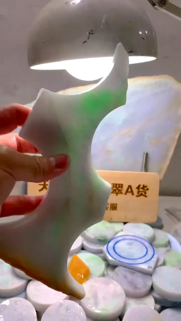 翡翠裸石翡翠散珠裸石天然缅甸翡翠A货615