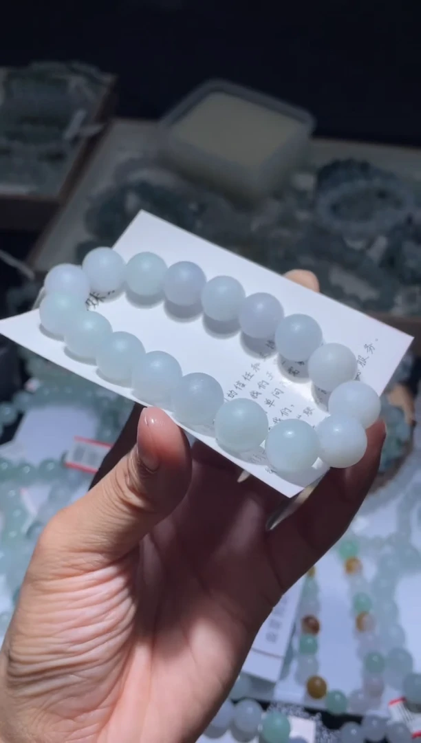 未镶嵌定制翡翠翡翠手串